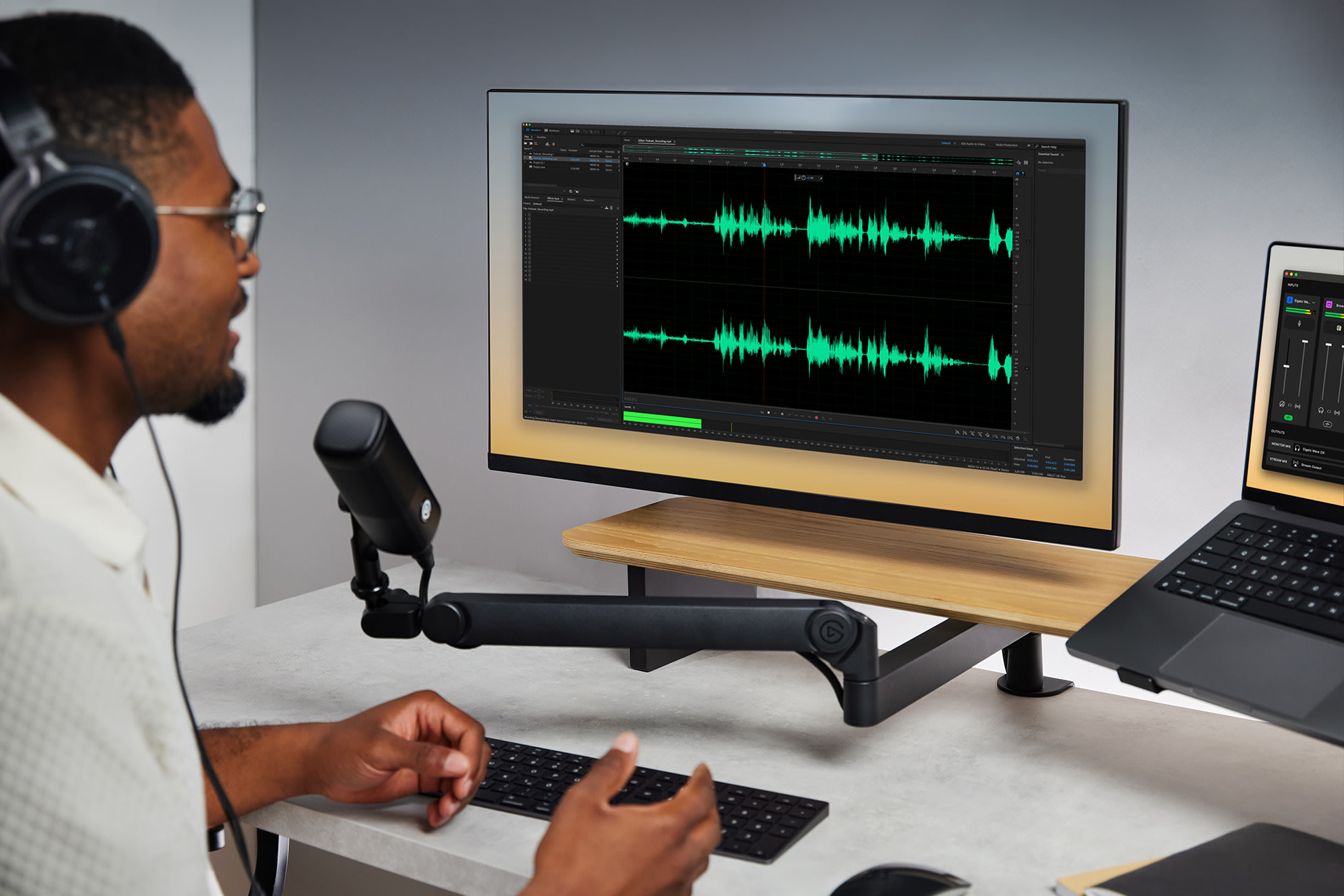 Wave Mic Arm Pro - Black | Pro Mic Boom Arm Desks | Elgato